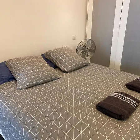 Artistic Center Of Apartment Paris